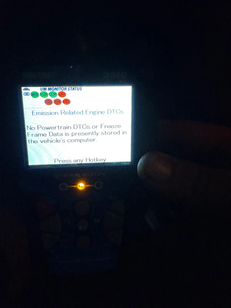 Scan tool showing I/M readiness monitor status with no stored powertrain codes - Perris, CA